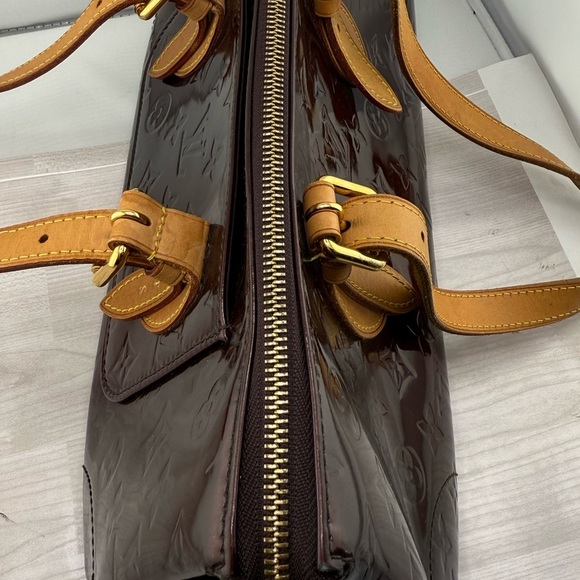 Louis Vuitton Monogram Rosewood Burgundy Vernis Patent Leather with LV - Picture 10 of 14
